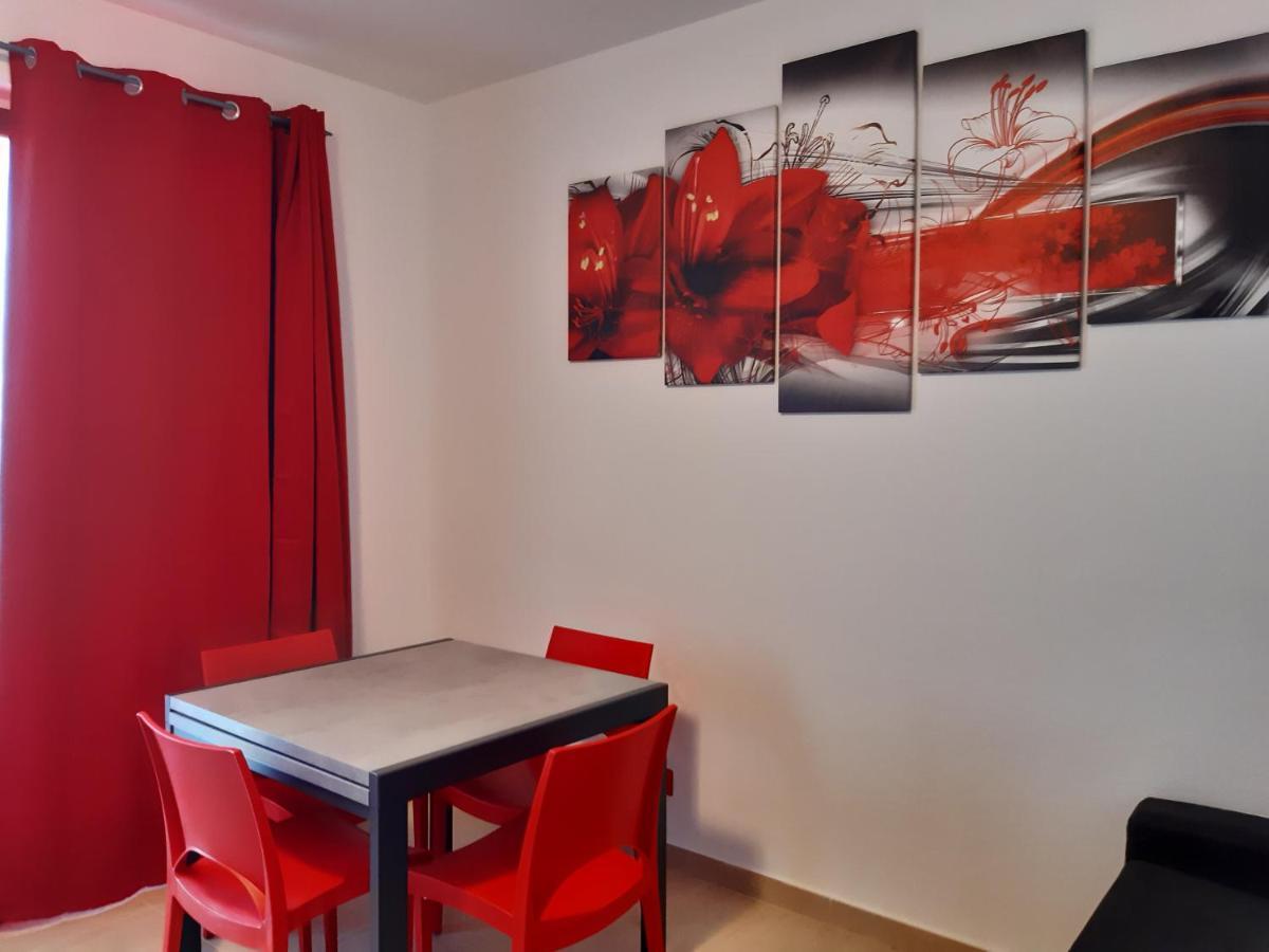 Casa Vacanze Da Lory Porto Torres Exteriör bild