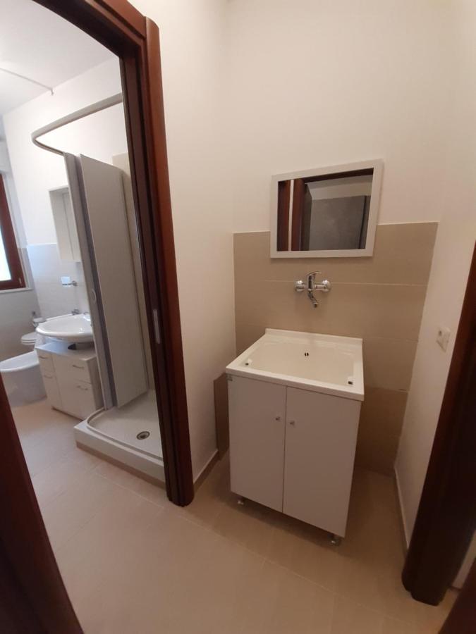 Casa Vacanze Da Lory Porto Torres Exteriör bild